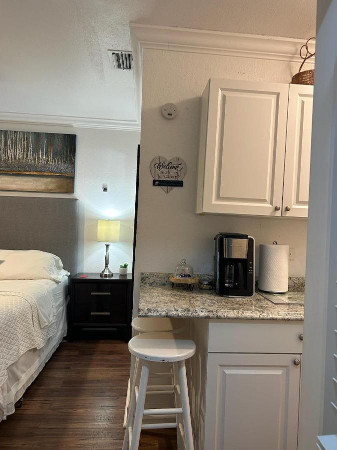 Tampa Citrus Park Apartment Exterior photo